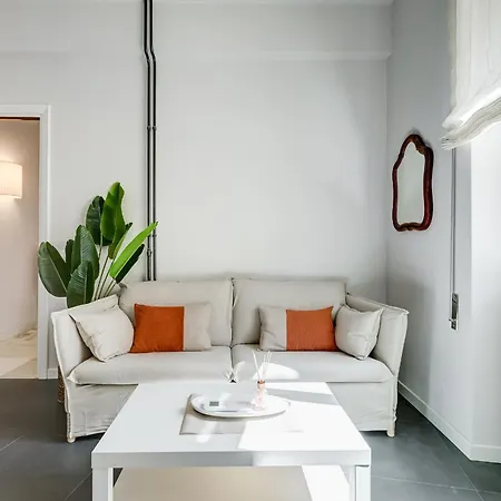 דירה Fama - Quiet&bright 2br רומא