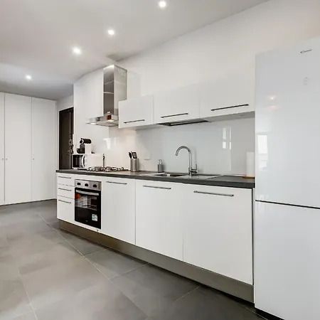 Fama - Quiet&bright 2br *