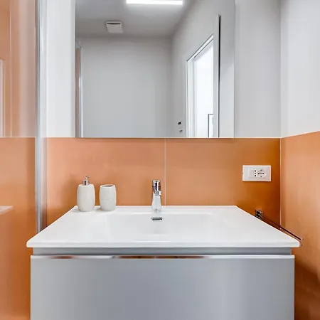 Fama - Quiet&bright 2br